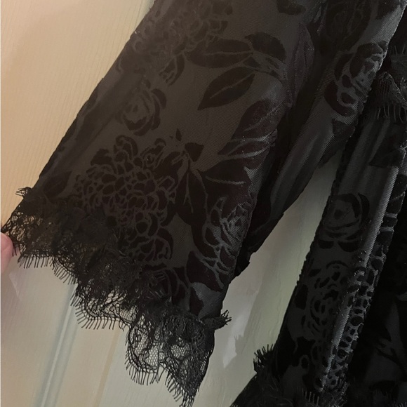 Dainty Jewells Black Long Sleeve Dress - Picture 2 of 2